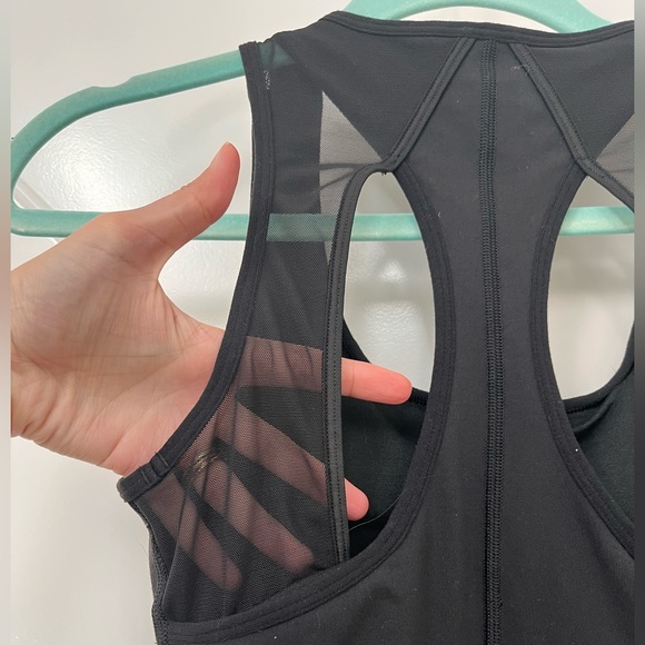 Lululemon Globetrotter dress size 4 - Picture 8 of 10